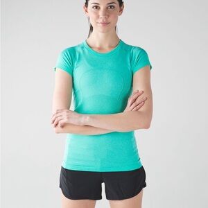 Lululemon swiftly top